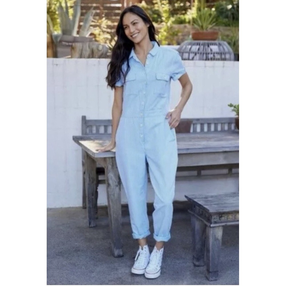 Outerknown Organic Cotton Linen
Jumpsuit Light Blue arts boho overalls utility